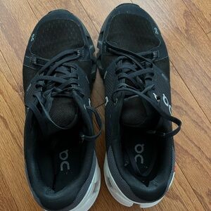 Women’s ON Cloudflyer 4